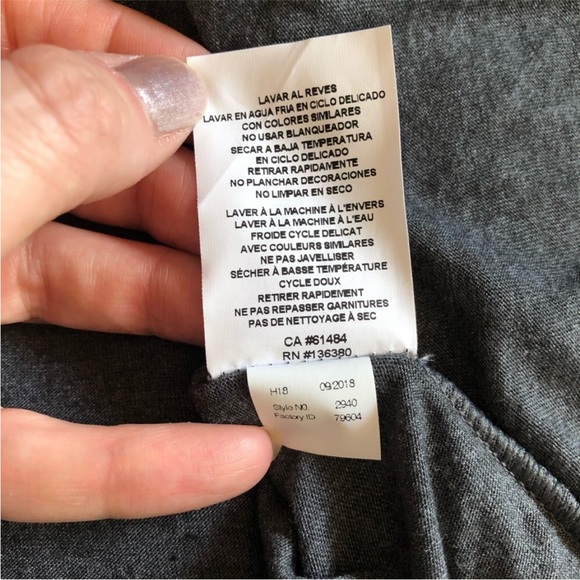 NWT New England Patriots NFL tee - women’s Fanatics Pats t-shirt - size Medium - Picture 11 of 12